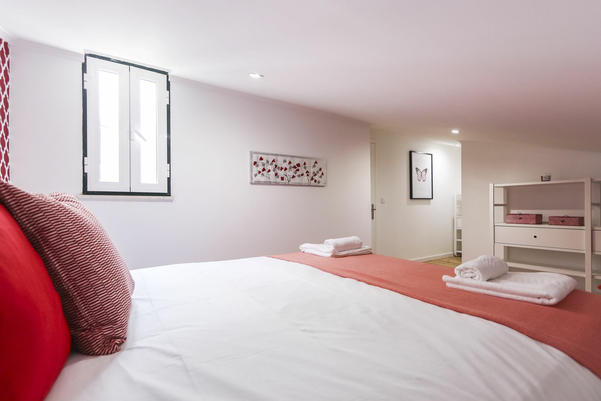 Santa Marta Deluxe By Homing Apartment Lisbon Exterior photo